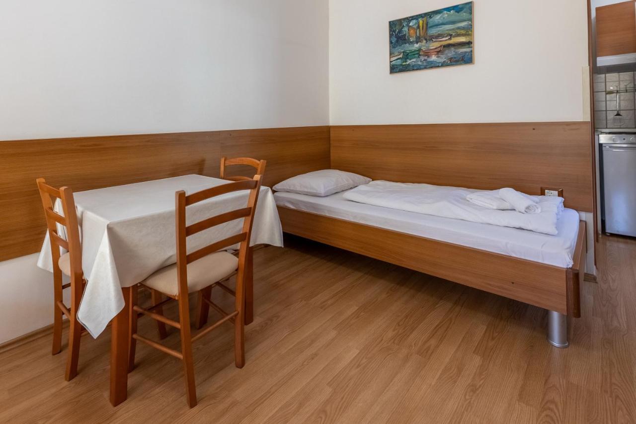 Apartments Liburnija 奥帕提亚 外观 照片