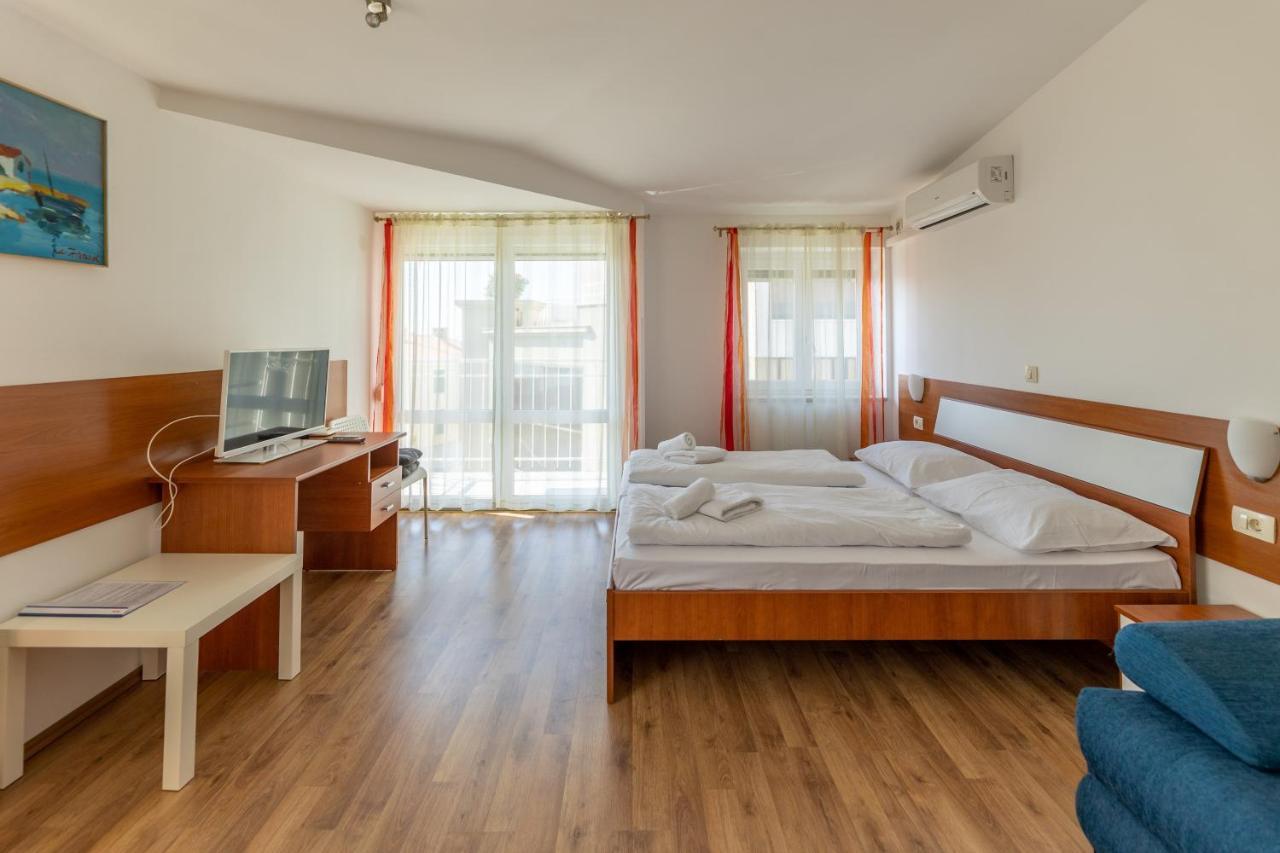 Apartments Liburnija 奥帕提亚 外观 照片