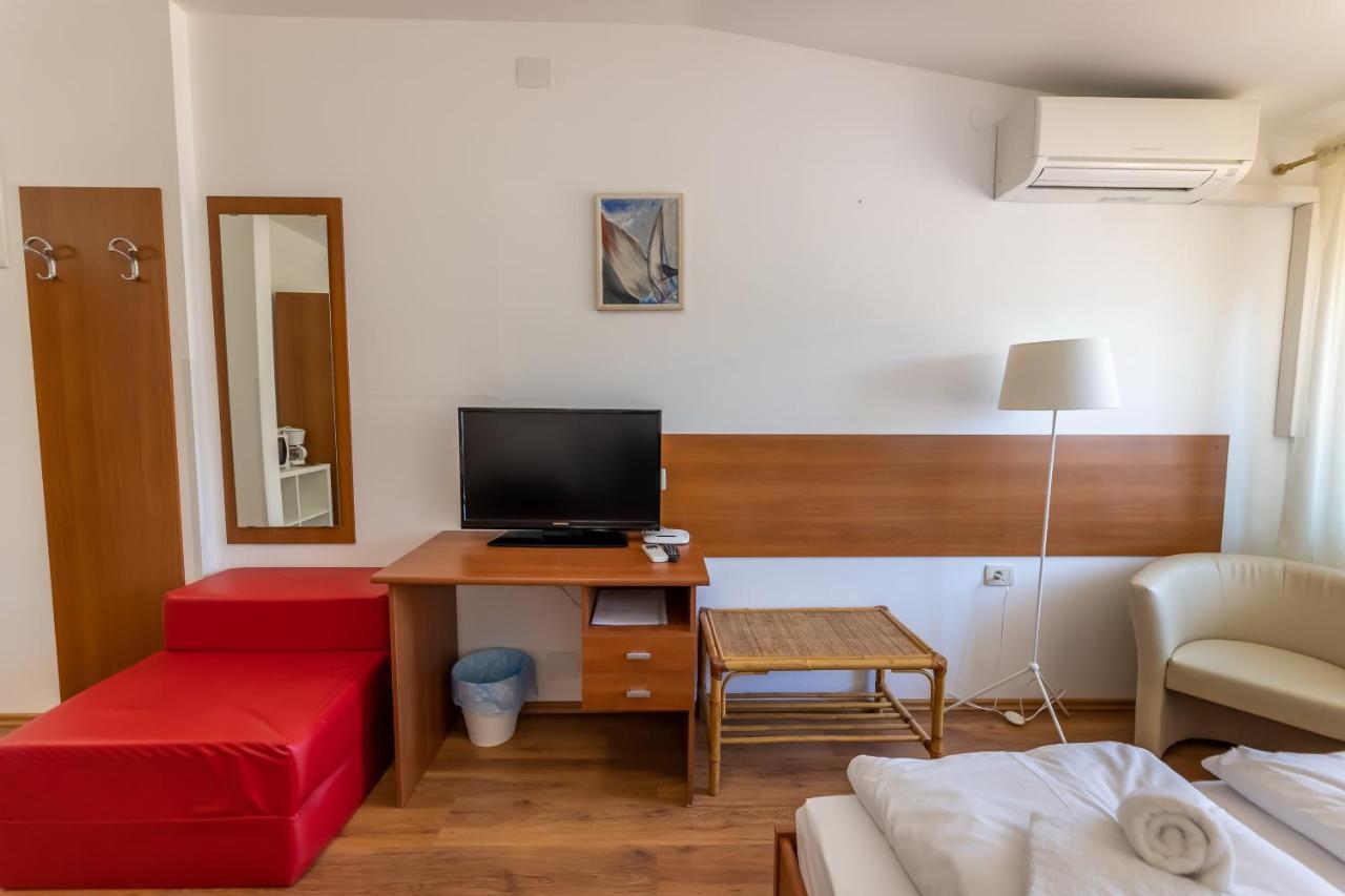 Apartments Liburnija 奥帕提亚 外观 照片